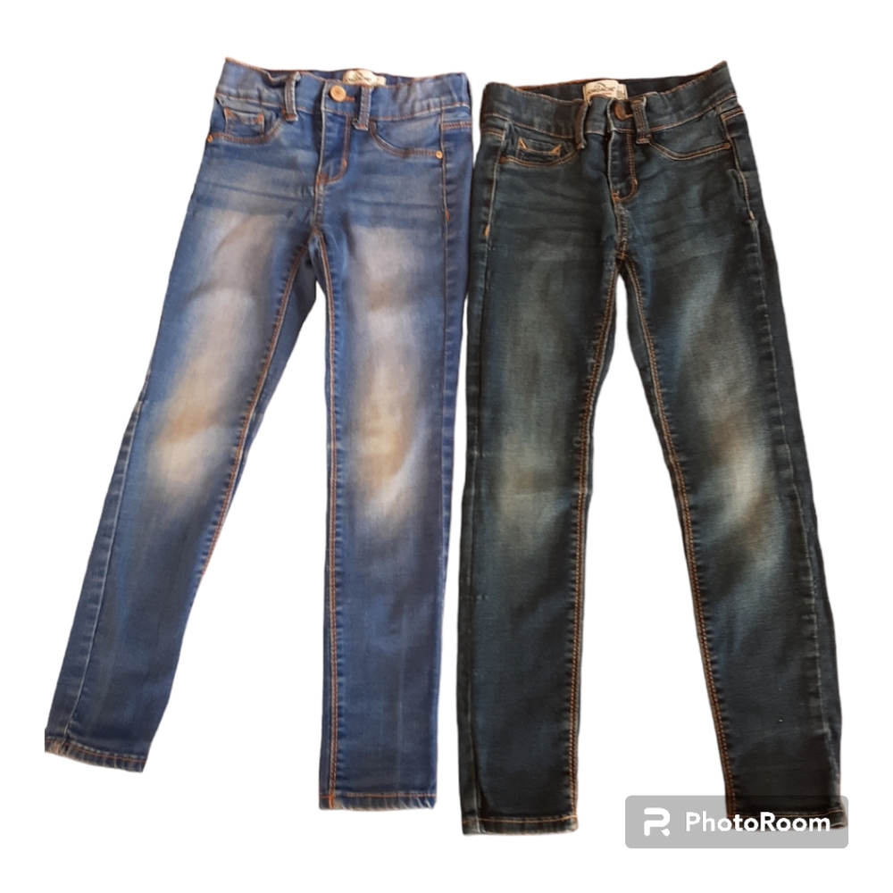 2 Pairs of Jordache Super Skinny Girls Medium Blue and Dark Blue, Size 7